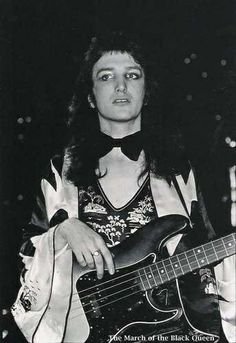 queen-1973-mick-rock.jpg