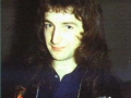 1976-Japan-john-deacon.jpg