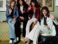 queen1976.jpg