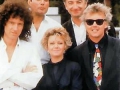 elaine-paige15 1988.jpg